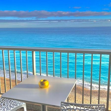 Seaviews By Jenni Menton, La Suite, Superbe Front De Mer, Top Emplacement Avec Terrasse Et Parking! Exterior photo