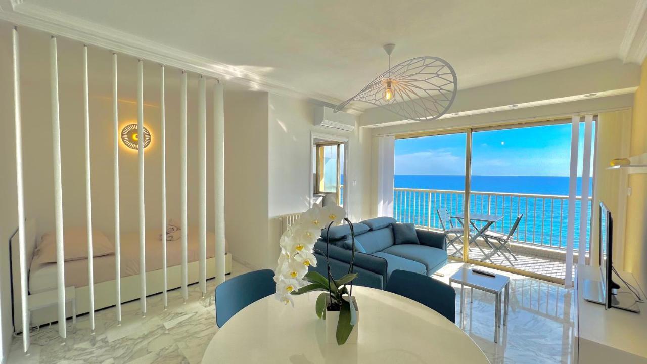 Seaviews By Jenni Menton, La Suite, Superbe Front De Mer, Top Emplacement Avec Terrasse Et Parking! Exterior photo