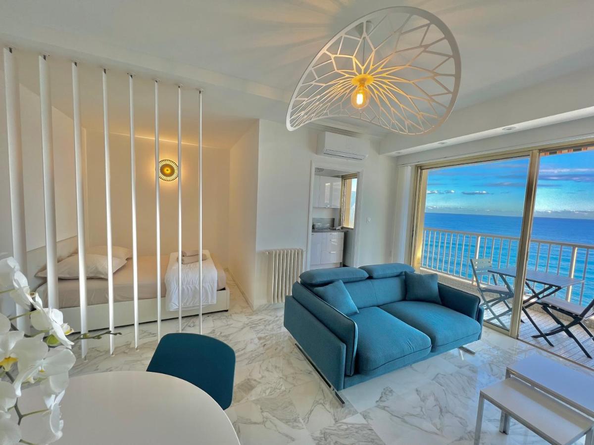 Seaviews By Jenni Menton, La Suite, Superbe Front De Mer, Top Emplacement Avec Terrasse Et Parking! Exterior photo